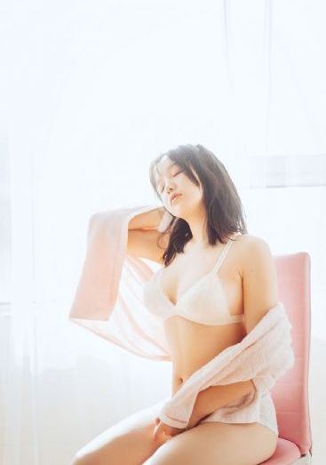 潘金莲三级野外