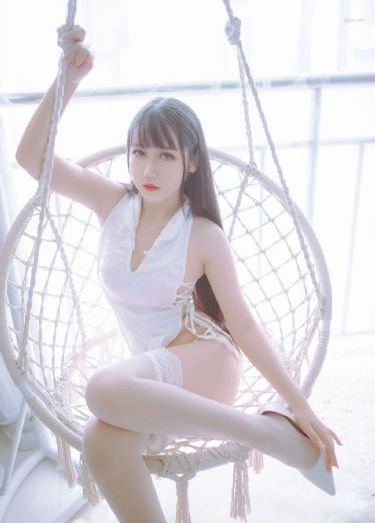 善良的女秘书的目的在线观看
