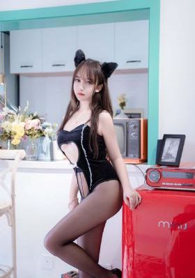 迷人的保姆免费观看