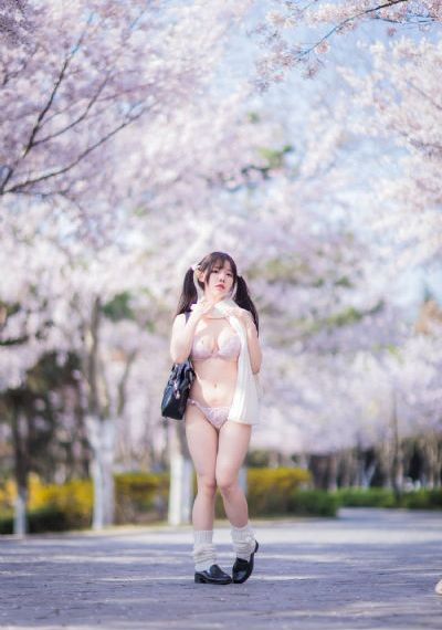 放课后的花子君