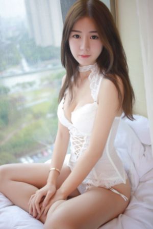 美女和老师拔萝卜