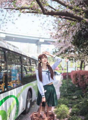 鲸鱼游戏2在线观看免费版中文