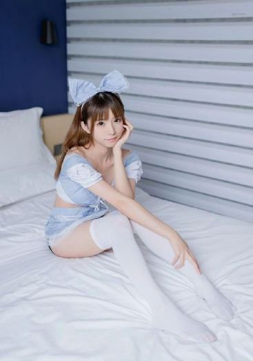 年轻的阿姨4