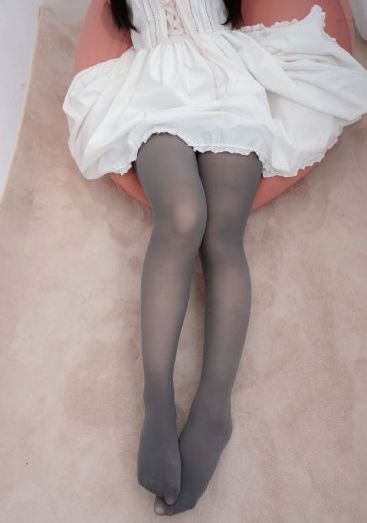 七天眼镜妹三部