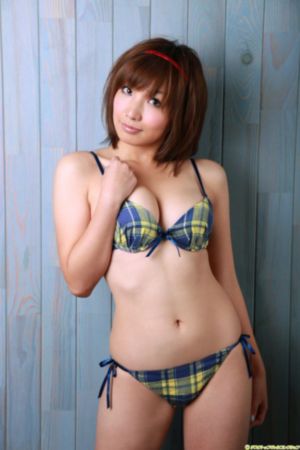 日本公妇乱偷中文字幕电影