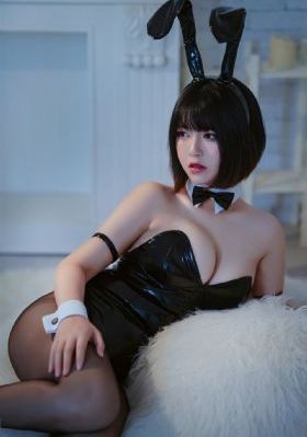 阿娇艳门照